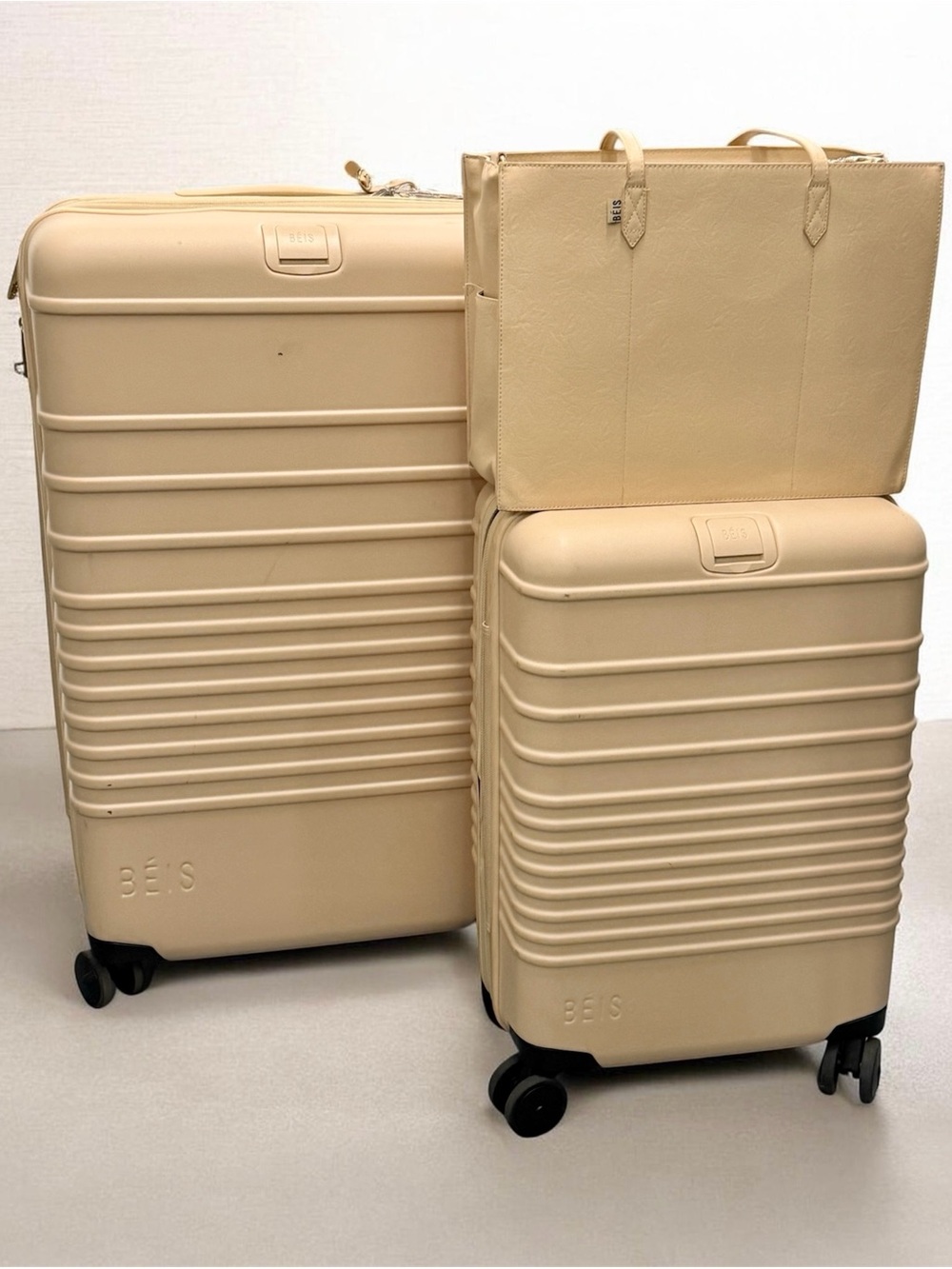 BÉIS 4 Piece Luggage Set Carry-On + Large + Tote + Protective Cover